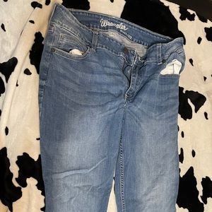 🌵💙 Wrangler bootcut jeans💙🌵